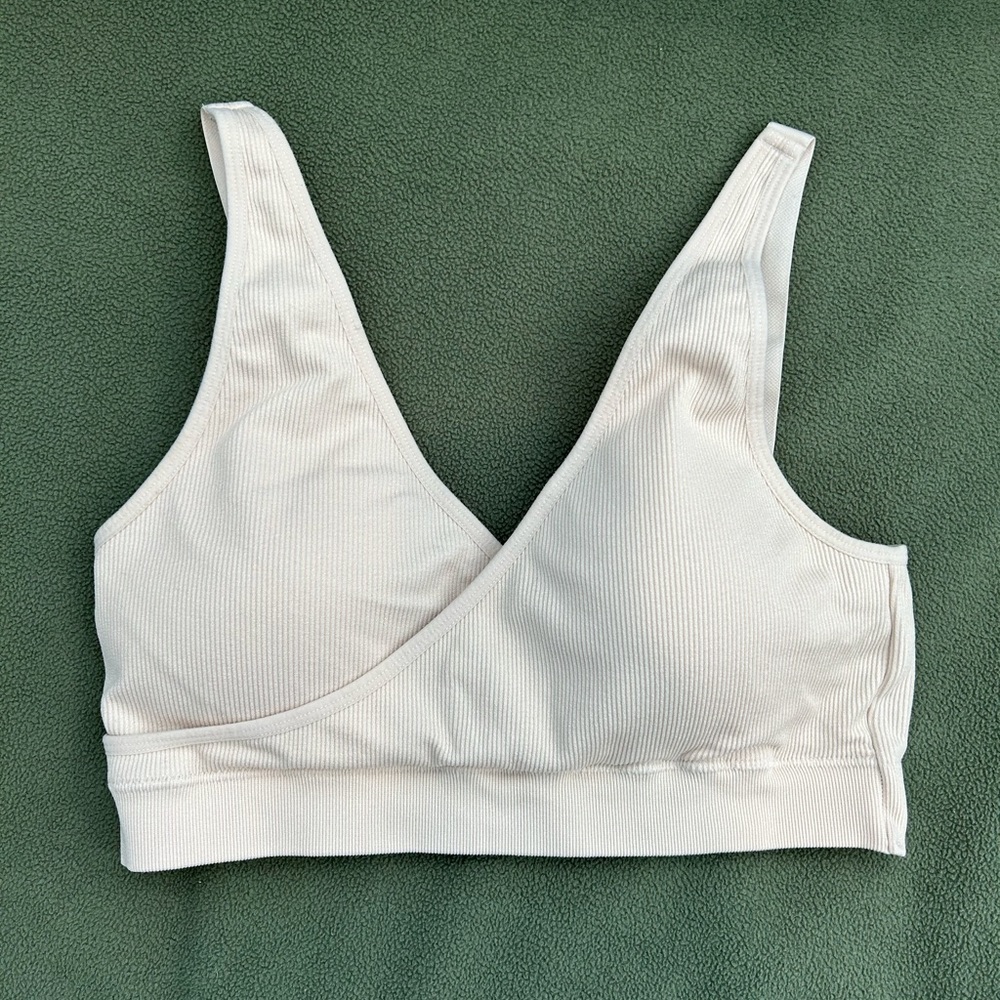 Kindred Bravely Sublime Adjustable Crossover Nursing and Lounge Bra